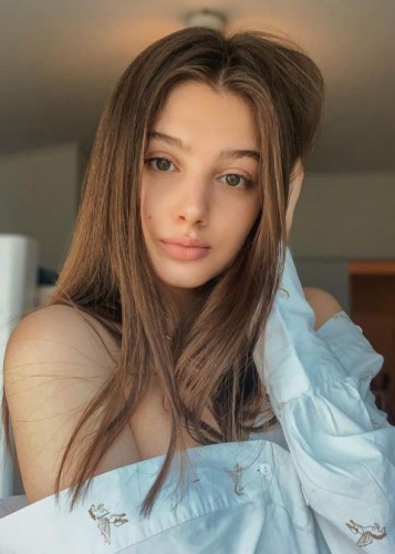 Катя, Г. Ровеньки